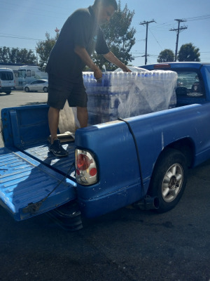 20220726_water-for-the-homeless